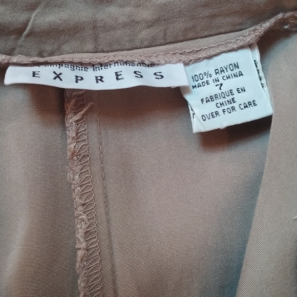 Express Grey A-Line Skirt ( 7) - Picture 8 of 11